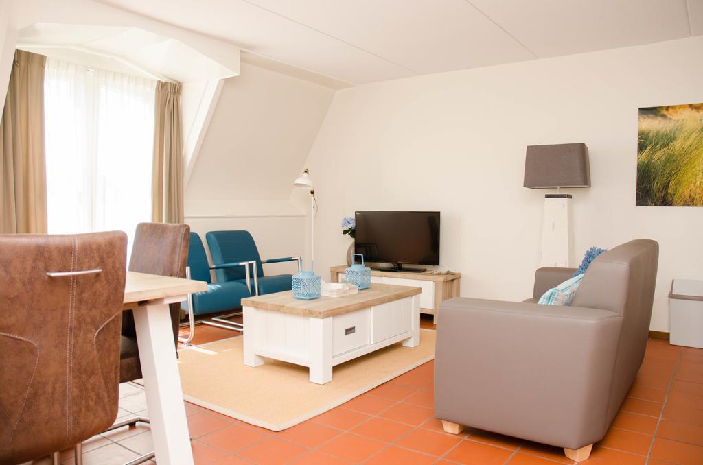 Hotel Graaf Bernstorff Schiermonnikoog Δωμάτιο φωτογραφία