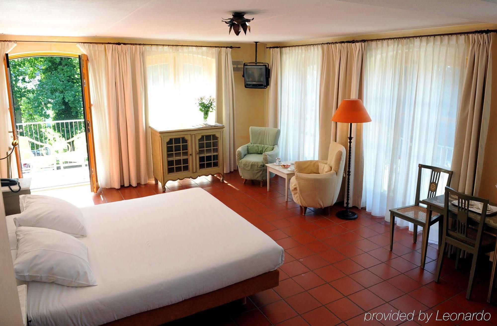 Hotel Graaf Bernstorff Schiermonnikoog Δωμάτιο φωτογραφία